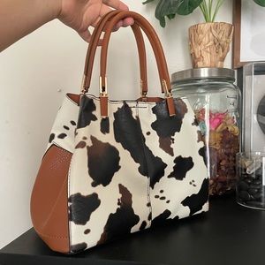 Cow print purse🟤🐮